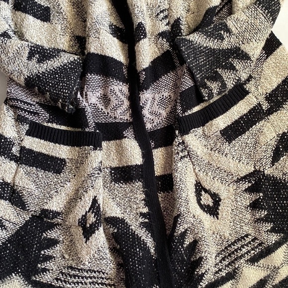 Lucky Brand Geometric Open Front Drape Cardigan Black/Gray - Picture 7 of 11